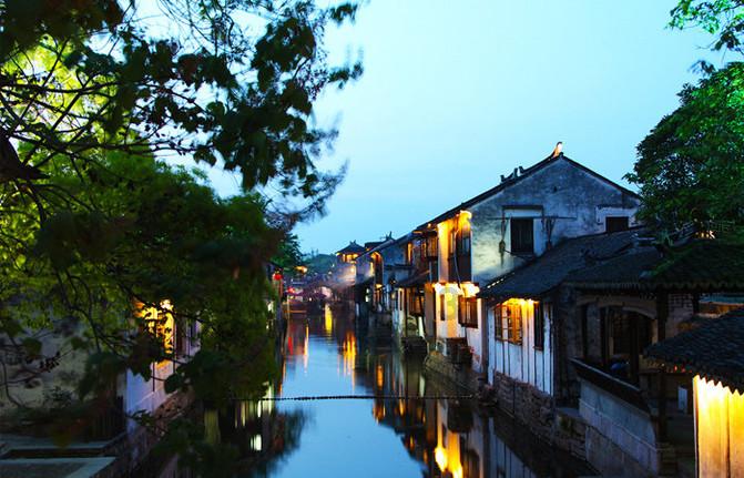 模拟山羊